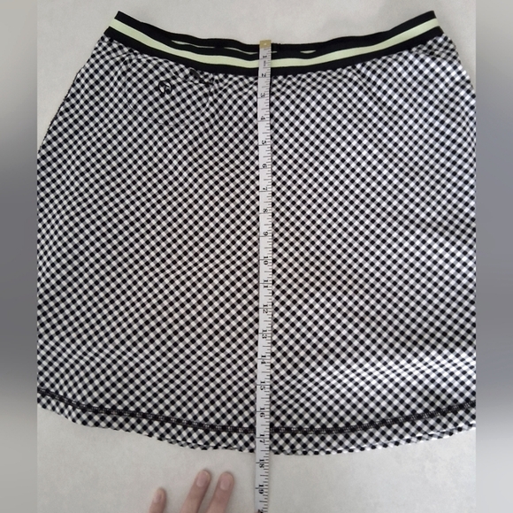 Talbots/ Stylish Black and White Checkered Skort/ Size US M - Picture 3 of 9
